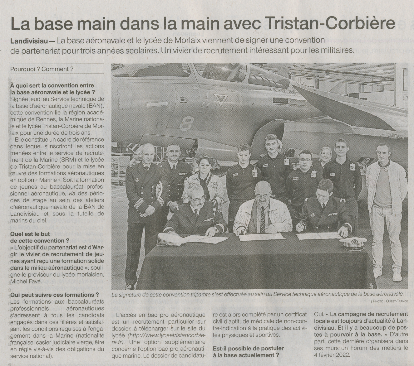 Partenariat signé entre la Base d'aéronautique navale et le lycée Tristan-Corbière (Ouest-France)