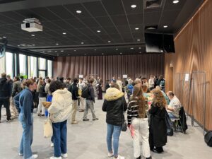 Des sourires et une bonne ambiance pour la remise des dipômes.